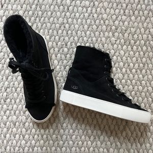 UGG Beven Ankle Sneaker